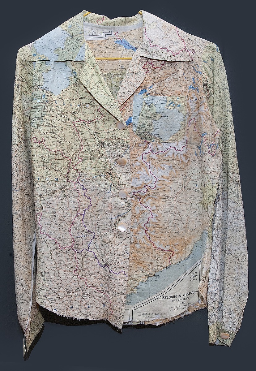 Escape Map blouse